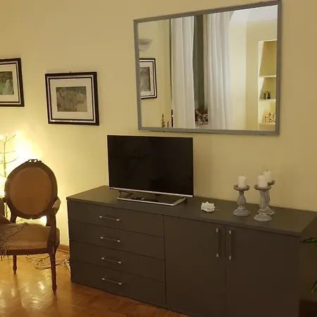 Casa Della Ludo A *
